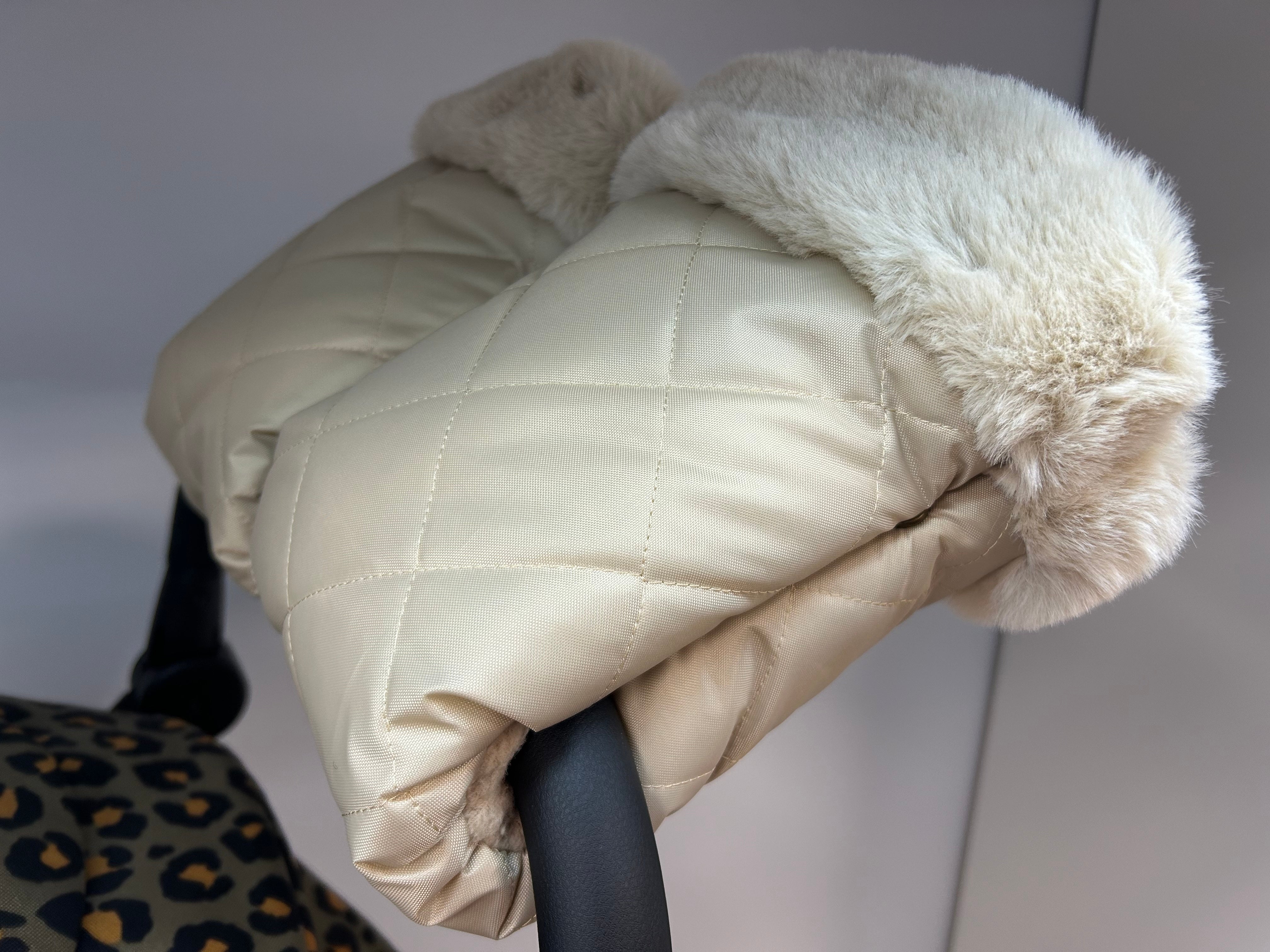 Roma Pram Fur Hand Mitts - Feather