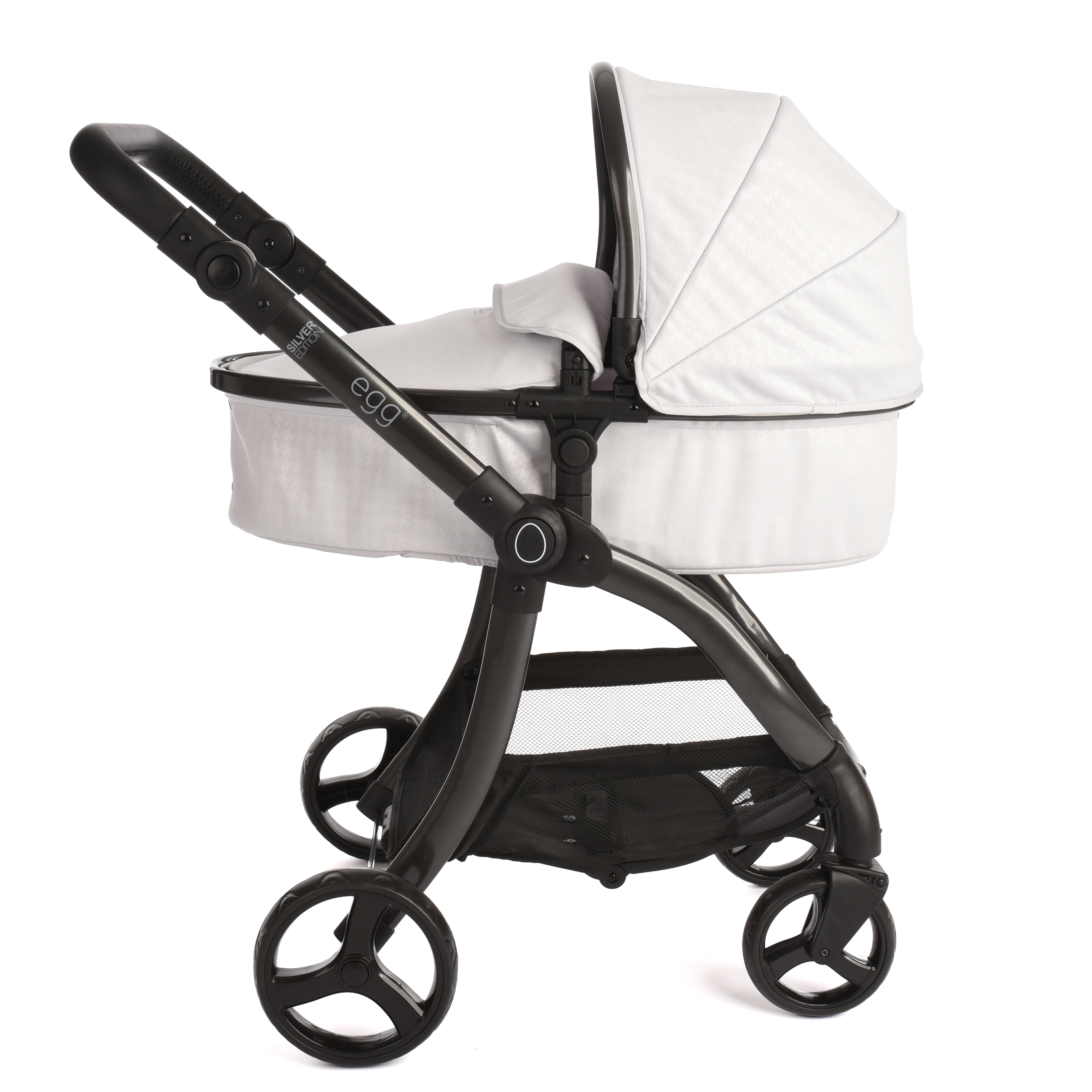 egg® Dolls Pram - Houndstooth Silver And Lea Doll Bundle