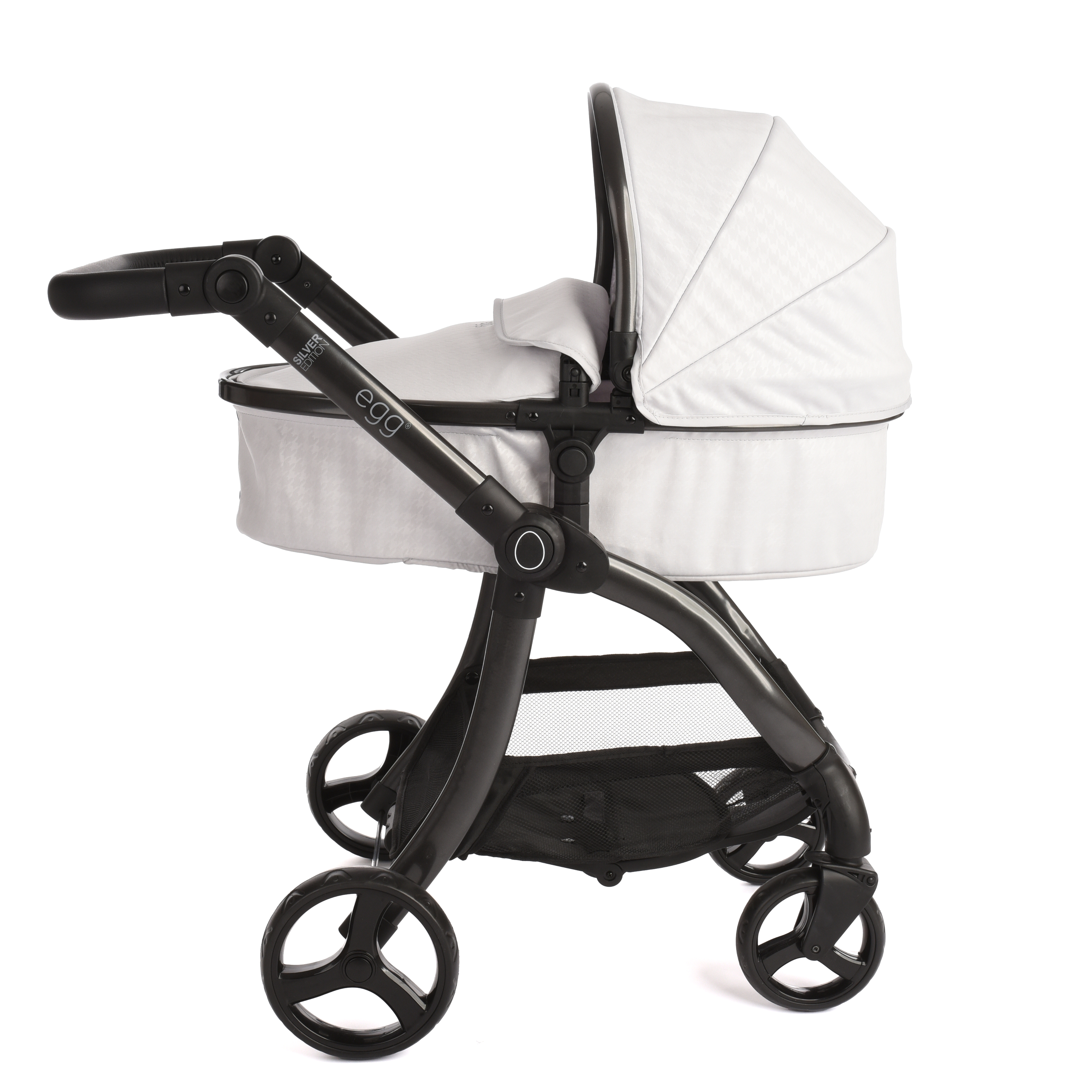 egg® Dolls Pram - Houndstooth Silver And Lea Doll Bundle